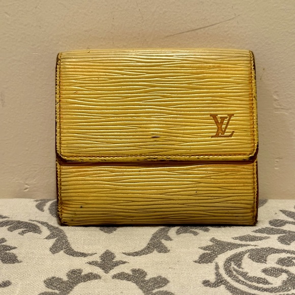 Louis Vuitton Yellow Epi Wallet - Picture 1 of 9
